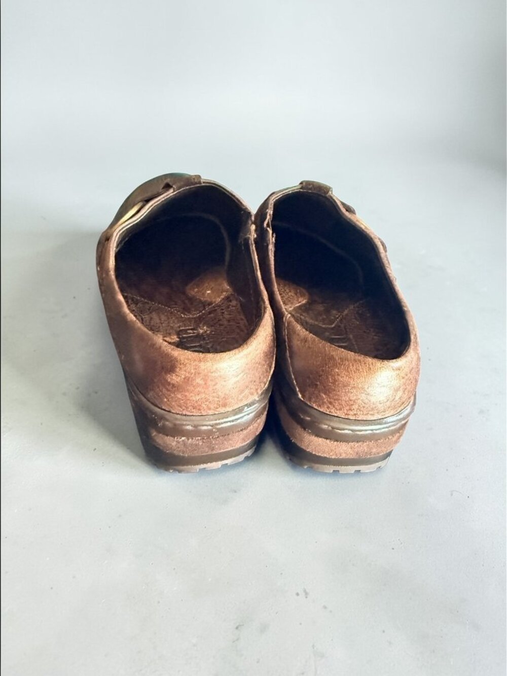 Born size 7  Slip On Shoes  Brown Leather B72623 - Picture 3 of 9